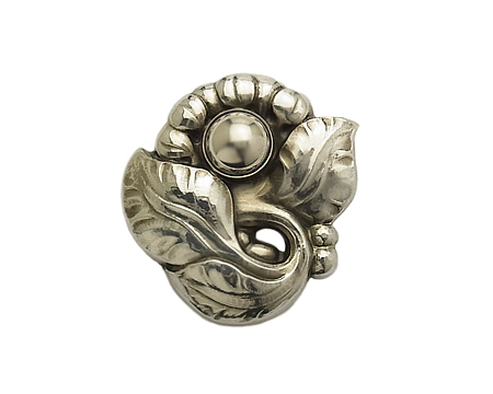 ブローチ　＃７１　（シルバーボール）