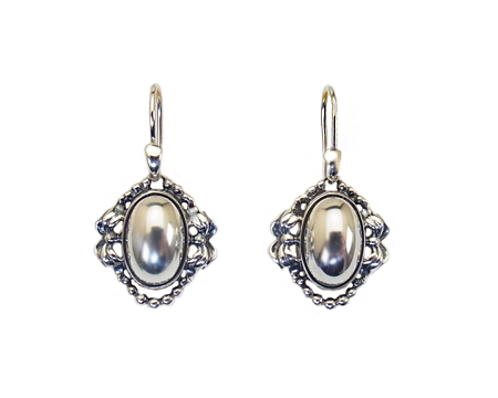 ２０２２　イヤーフック　（シルバーストーン）