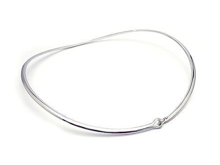 チョーカー　ボタン　プレイン