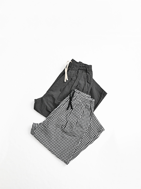 prit (プリット) コットンリネン・タックバギーパンツ