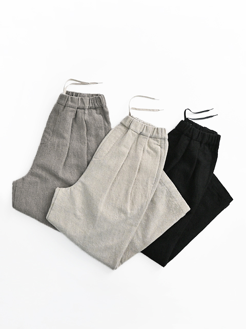 TRAVAIL MANUEL (トラバイユマニュアル) ウールリネンミルド・2タックトラウザーズ