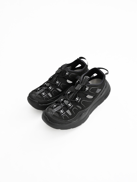KEEN (キーン) WK450 SANDAL - BLACK