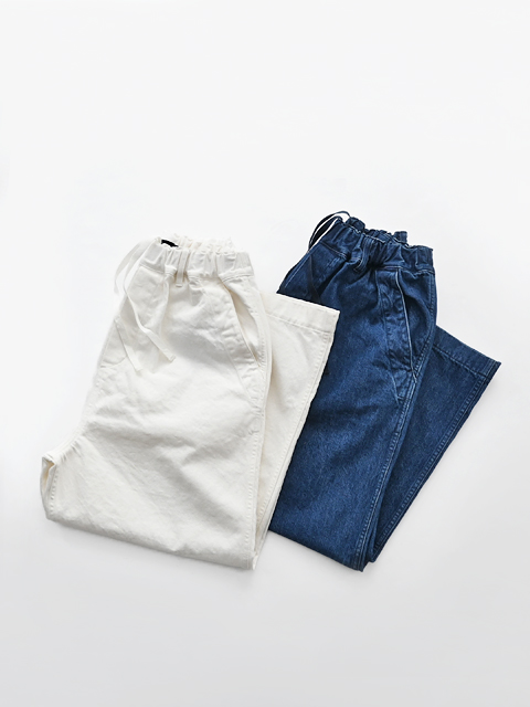 TRAVAIL MANUEL (トラバイユマニュアル)　ムラ糸デニム・ノーティカルパンツ