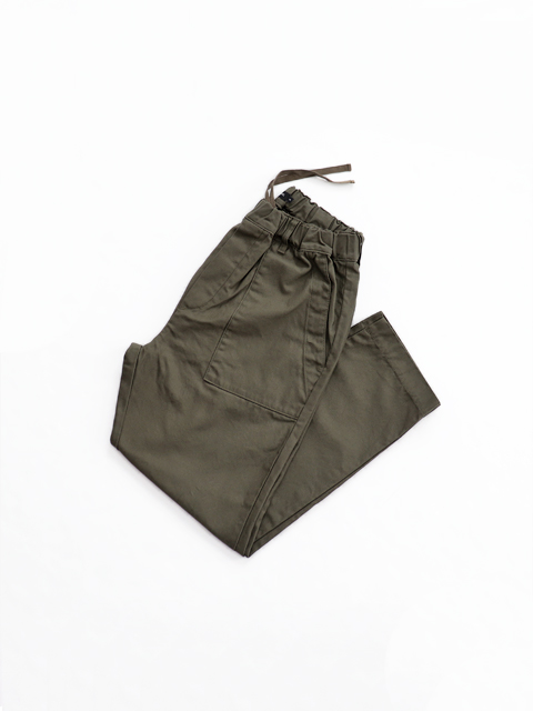 TRAVAIL MANUEL (トラバイユマニュアル)　バックサテン・ファティーグパンツ
