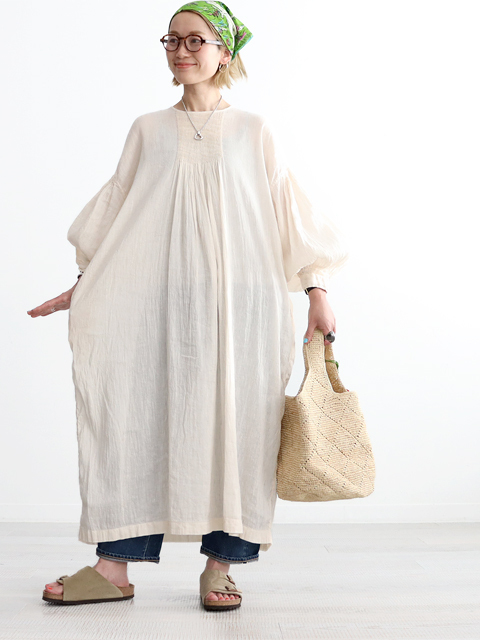 maison de soil (メゾンドソイル)　バルーン袖・クルーネックワンピース（全２色）