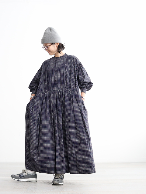 TOUJOURS (トゥジュー)　Classic Gathered Dress (プリントギャザーワンピース)