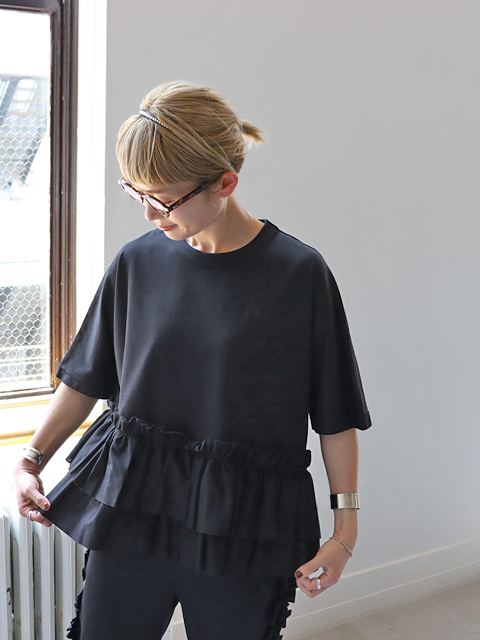 RhodolirioN (ロドリリオン)　Swallow Frill Tiered Top (天竺・裾フリル半袖Tee)