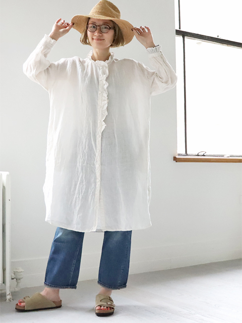 maison de soil (メゾンドソイル) リネン・フリルカラーロングシャツ