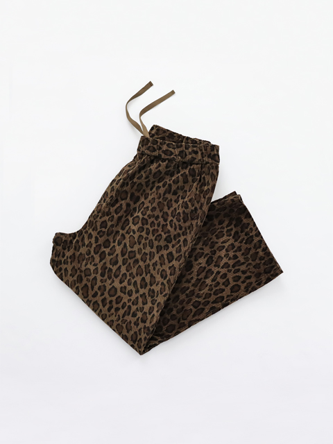 adeu (アデウ) レオパードコーデュロイ・イージーパンツ