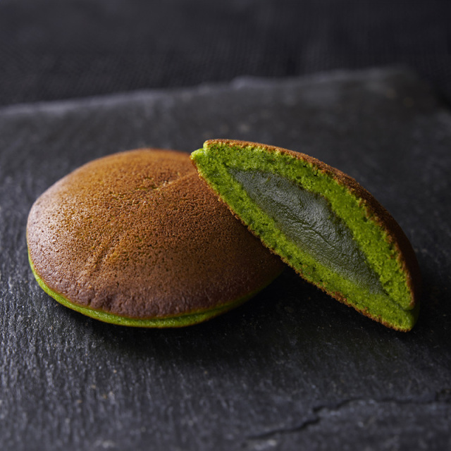 もちもちお抹茶三笠