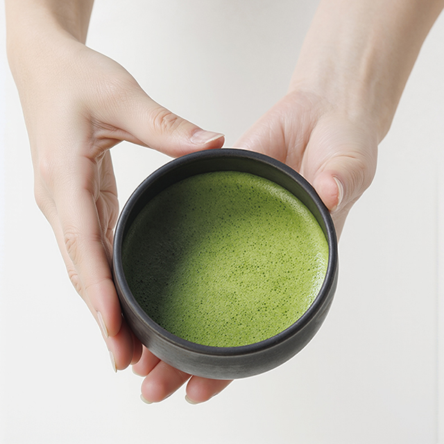 茶かざり抹茶碗 茶筅付（桜黒色）