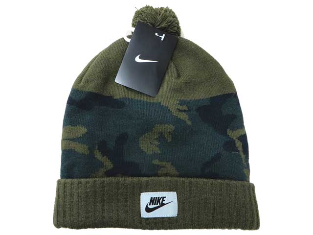 ナイキ NT/F カモ ビーニー(688788)(325)カーゴカーキ