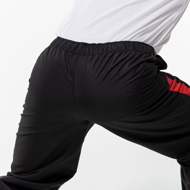 ミズノ ウィンドブレーカー