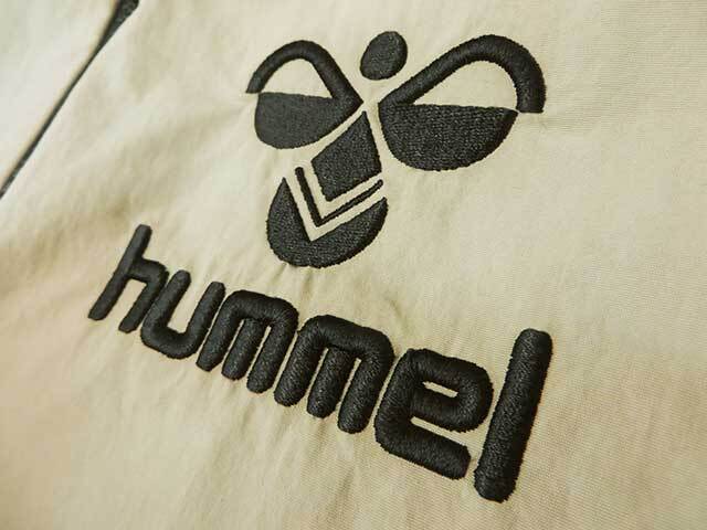 ヒュンメル ウィンドブレーカー