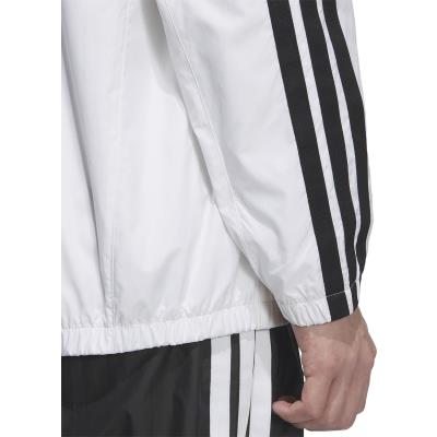 アディダスウィンドブレーカー