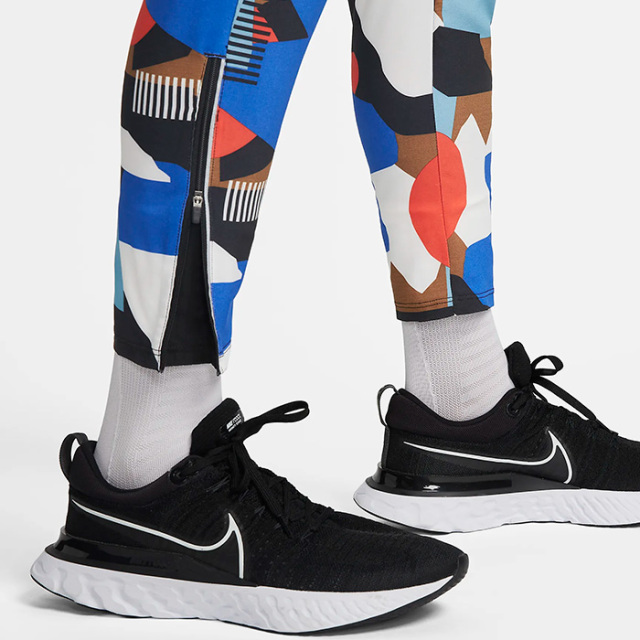 ナイキ A.I.R. Hola Lou ロングパンツ DQ4723-010