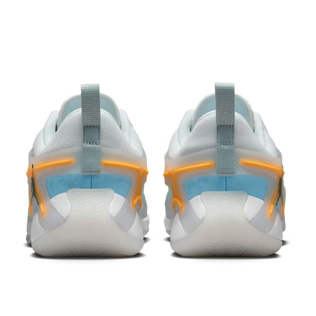 NIKE ジョーダン HEIRPF FQ3859-101