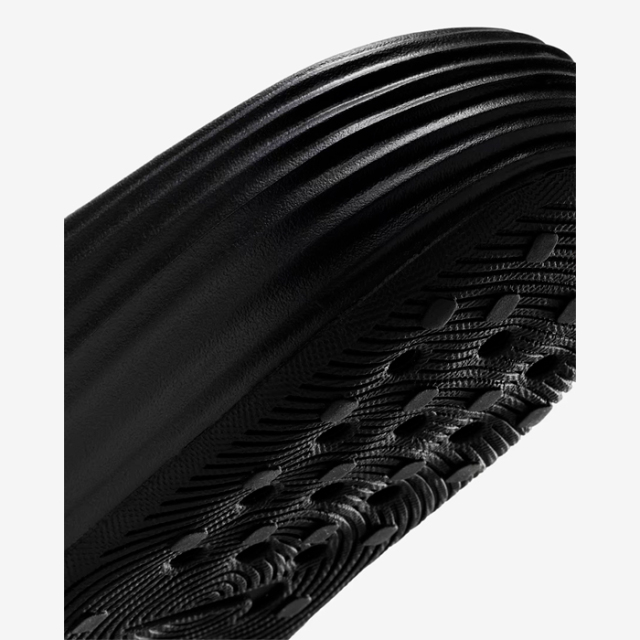 ゾマー 美品　ナイキ　リアクトX リジュビネイト スライド ブラック ナイキ リアクトX リジュビネイト スライド - メガスポーツ公式