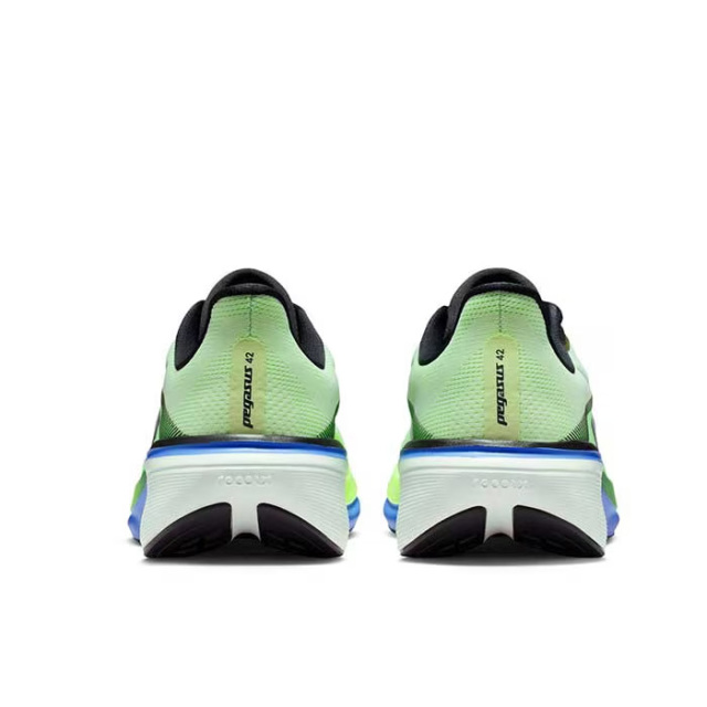 エアサス Nike x Tom Sachs Craft Mars Yard 3.0 'Natural' IF2885-100