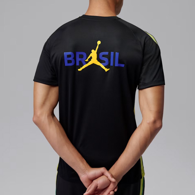ナイキ ブラジル ストライク メンズ ジョーダン Dri-FIT サッカー ショートスリーブ ニット トップス IQ3294-010