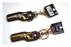 龍馬の拳銃 S&W 二番形縁打拳銃キーホルダー（レザー）