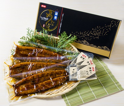 【産地直送】鹿児島県産　うなぎ蒲焼　３尾セット