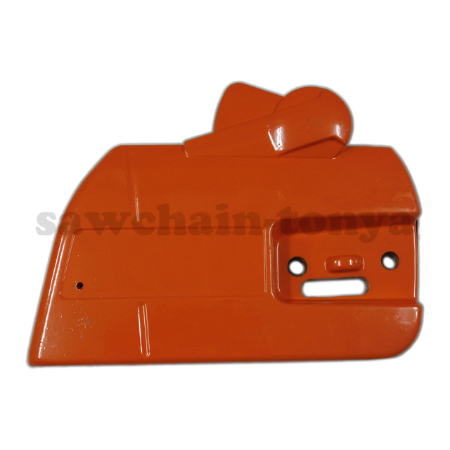 クラッチカバー ハスクバーナ 340 345 346XP 350 351 353 357 359 サムネイル