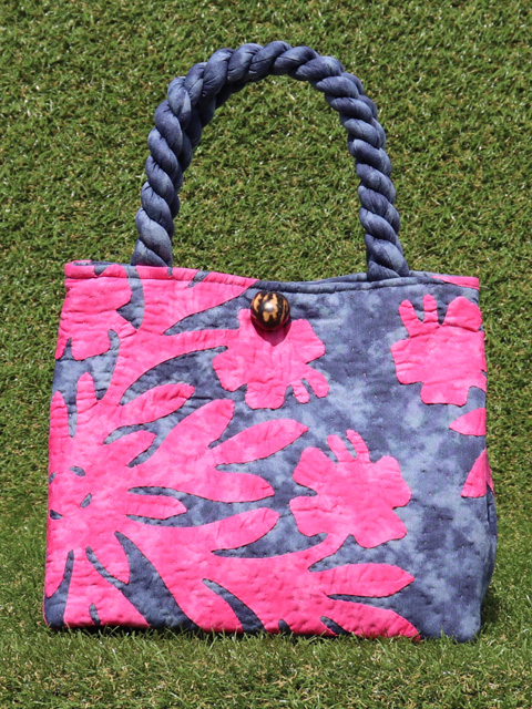 ハワイアンキルトバッグ　ハイビスカス