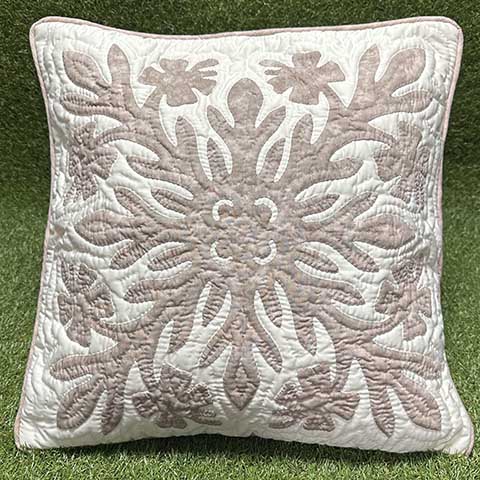 ハワイアンキルトクッションカバー　ハイビスカス