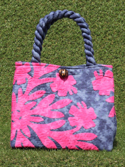 ハワイアンキルトバッグ　ハイビスカス