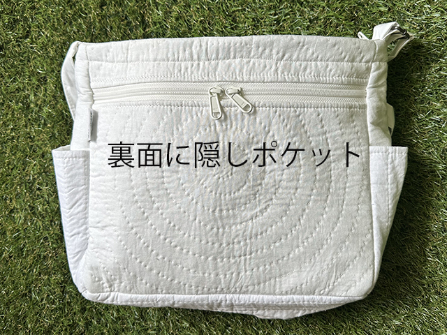 21. リアルハイビスカス モスクグリーン オン オフホワイト ハワイアン