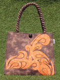 ハワイアンキルトバッグ　ホエールテイル　クジラの尾