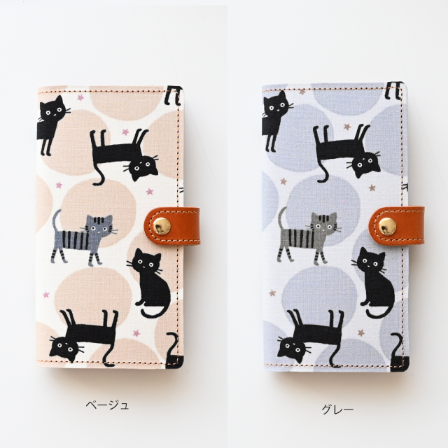 全機種対応 スマホケース 手帳型【 ゆるかわ猫ちゃんとドット柄 】