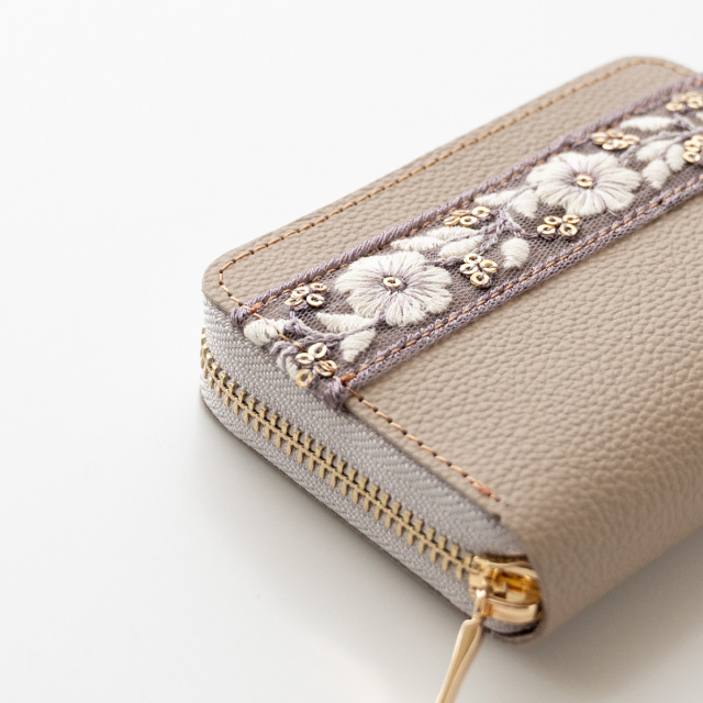 コンパクトウォレット 【 インド刺繍 01 × シュリンクレザー 】