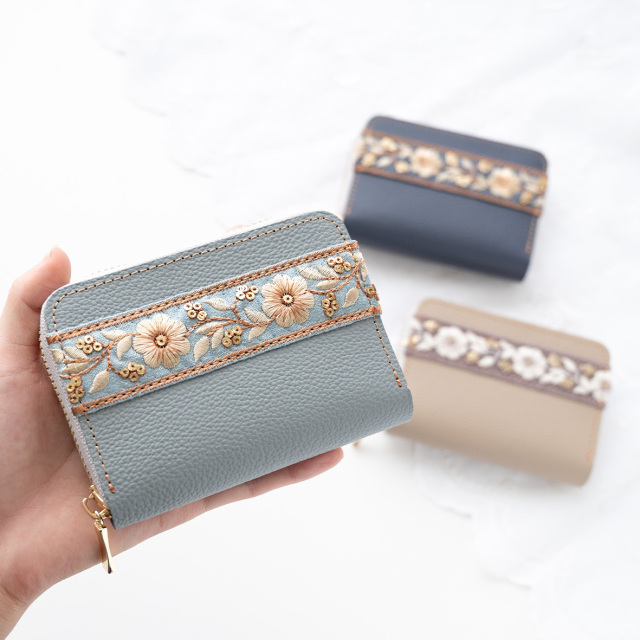 コンパクトウォレット 【 インド刺繍 01 × シュリンクレザー 】