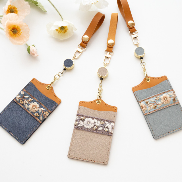 パスケース リール付き 【 インド刺繍 01 × シュリンクレザー 】
