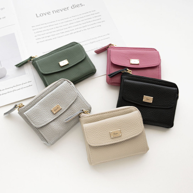 フロントポケット付き マルチケース 【 本革 ニュアンス ネームプレート 名入れ 】