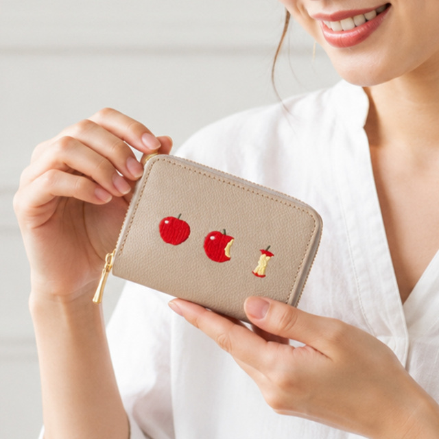 お札が折れない コンパクトウォレット 【 フレッシュアップル 】