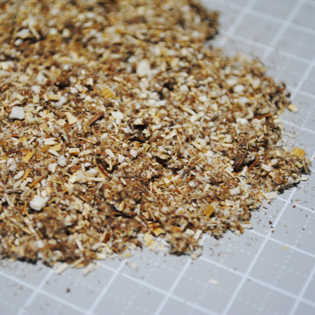 よもぎ 100g 国産 乾燥 刻み 新潟県産 天然ヨモギ 無農薬 風呂用