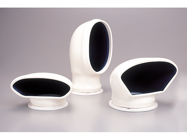 プラスチモ／ カウルベンチレーター　3インチL　　52005