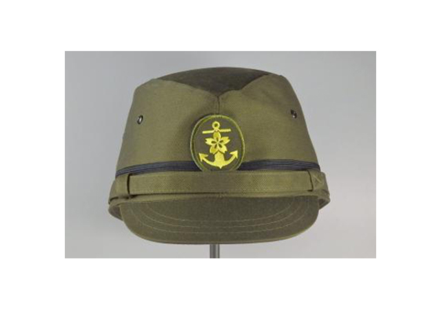 ★１９４０年代＊アメリカ軍＊海軍＊銀製＋金張り製＊将校略帽章（実物） USA Field Cap Original - Etsy