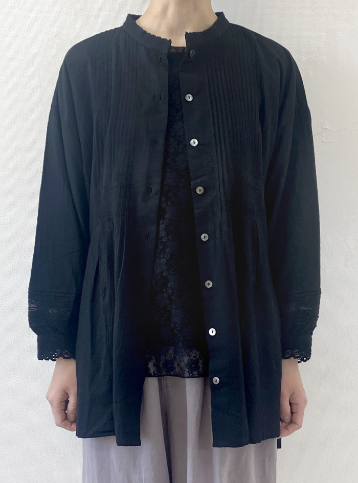 ガーゼピンタックロングブラウス