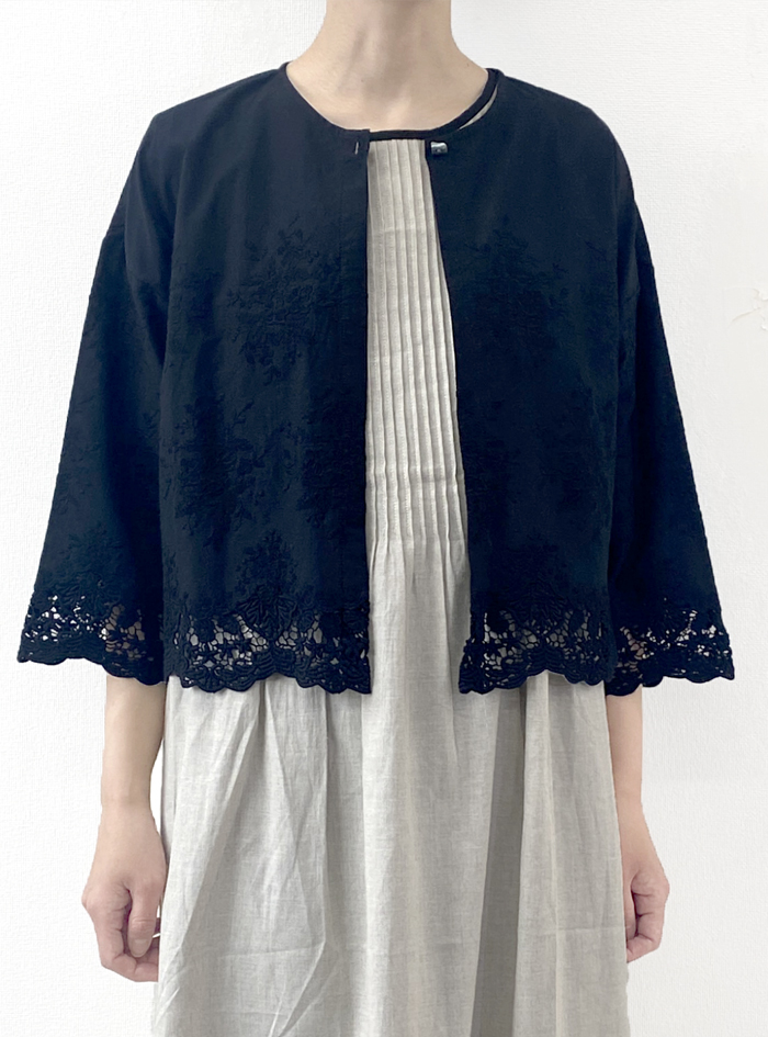 レーシースカラ刺繍ボレロ