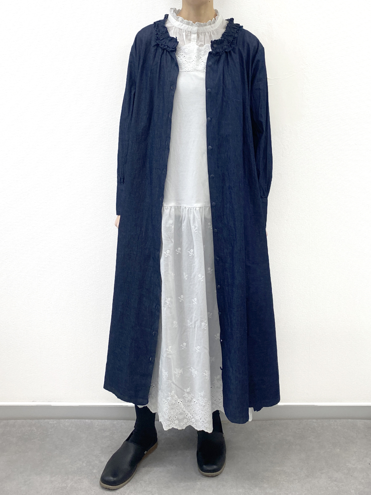 50%OFF! ダンガリーフリル前開きワンピース