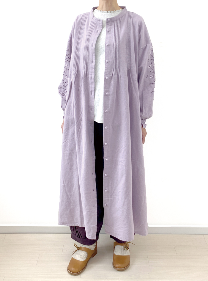 50%OFF! 綿起毛袖刺繍前開きワンピース