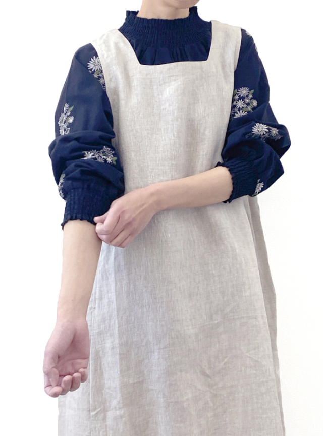 50%OFF! フラワー刺繍シャーリングプルオーバー