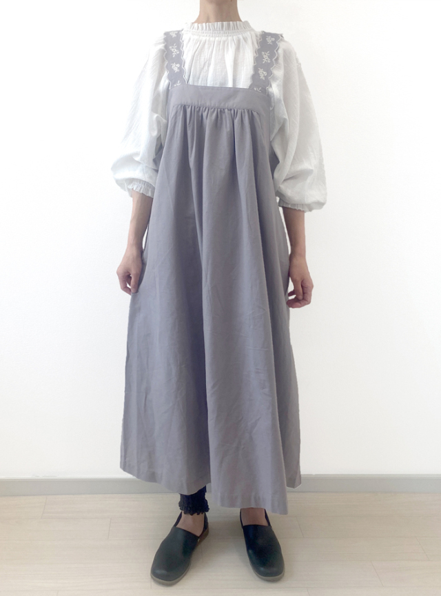 50%OFF! 綿麻レース刺繍入りジャンパースカート