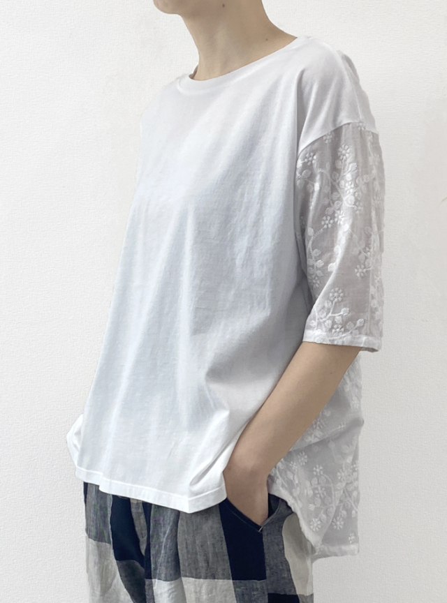天竺ボイル刺繍使いTシャツ