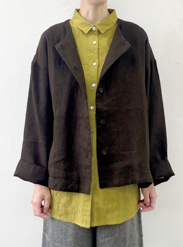 リネン綾ノーカラージャケット