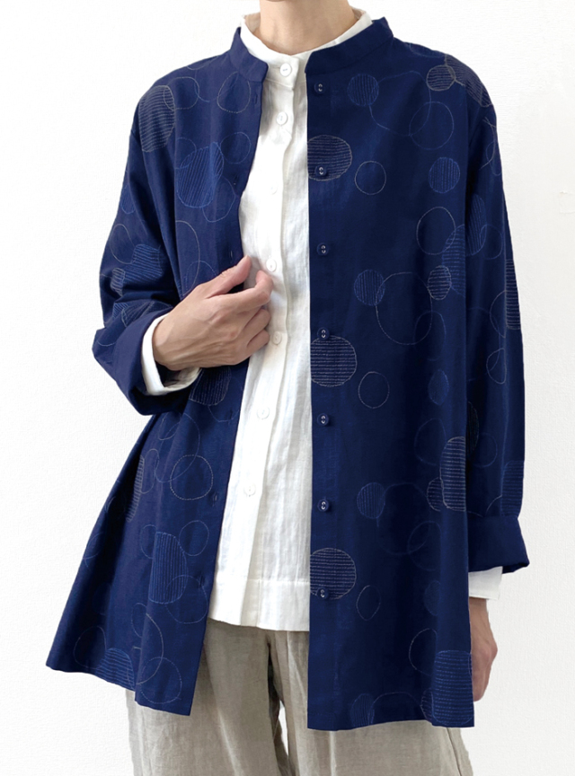 50%OFF! ドット刺繍スタンドカラーロングブラウス